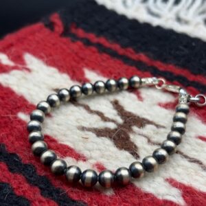 6mm Handmade Navajo Pearl Bracelet
